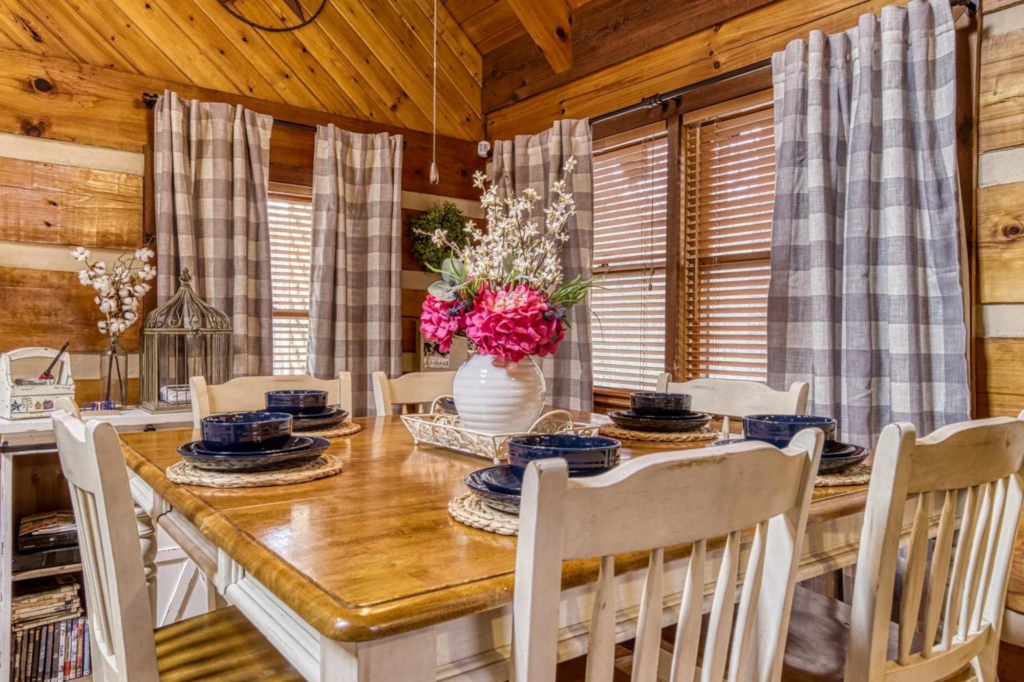 Fantastic Pet Friendly Cabin, Hot Tub, Fire Pit Sevierville Exterior foto